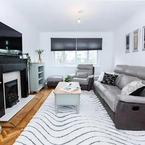 charming-3-bed-retreat-excellent-locaton.hotelsin-nottingham.com/