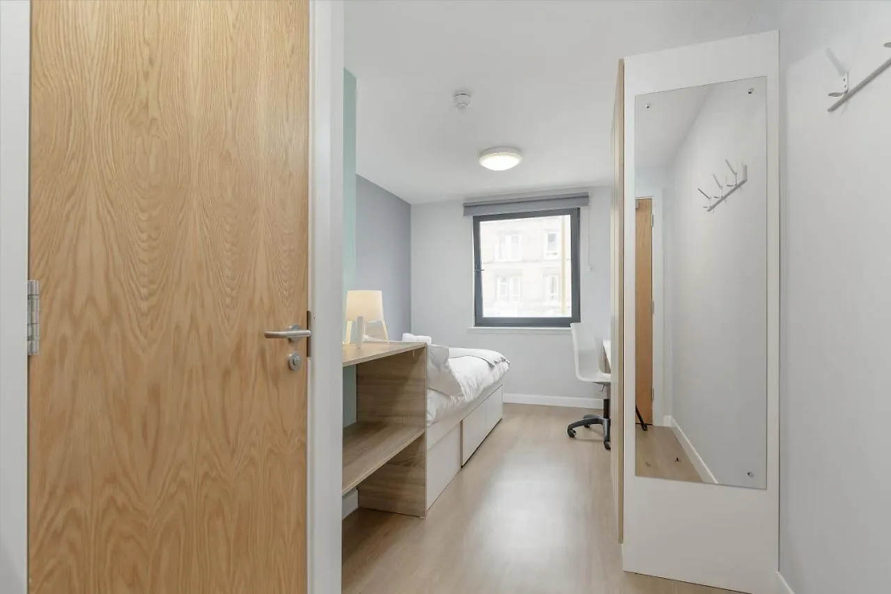 Joivy Affordable Edinburgh - Adults Only Hotel 0*,  United Kingdom