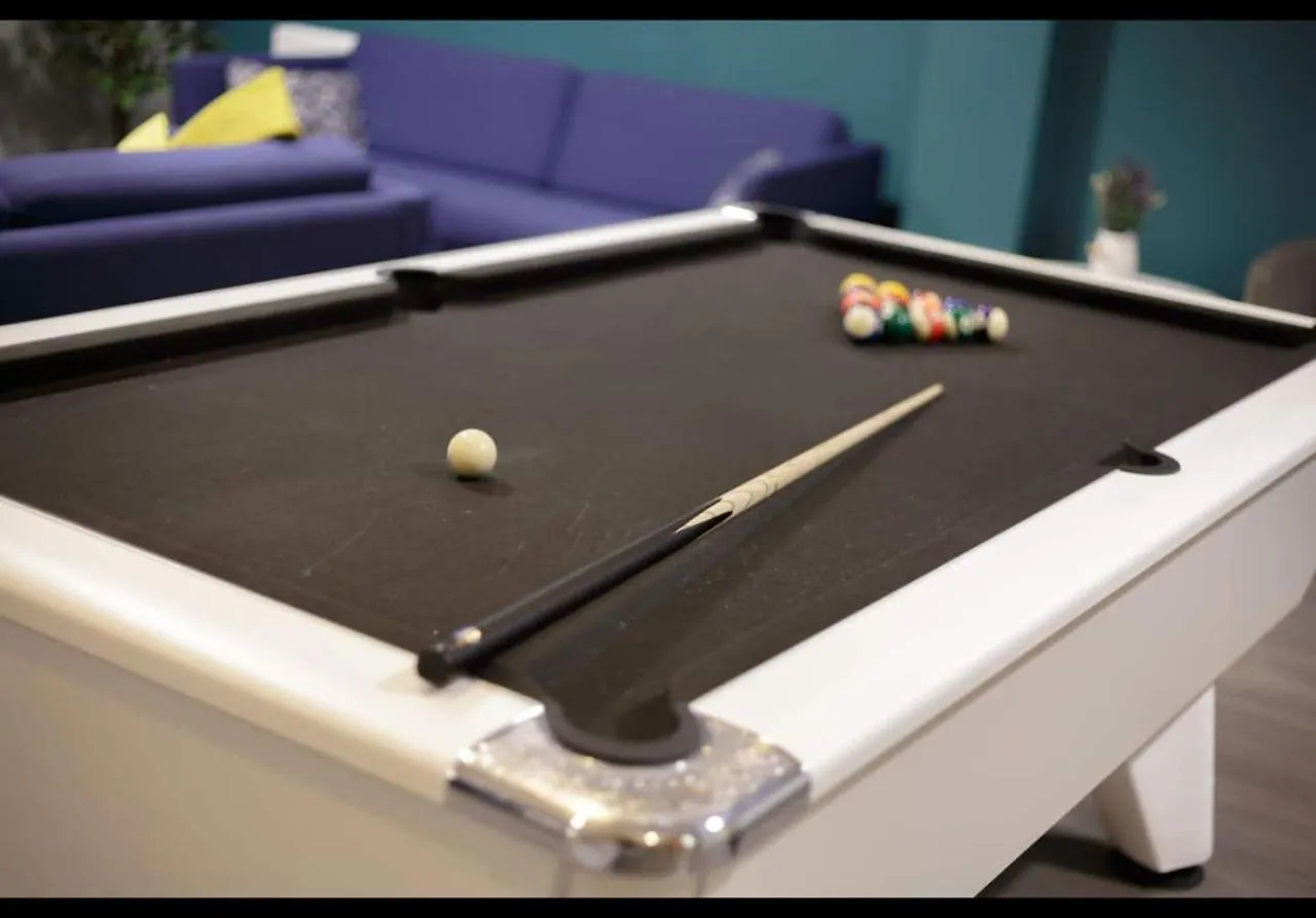 Joivy Affordable Edinburgh - Adults Only Hotel 0*,
