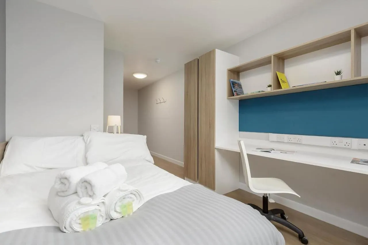 Joivy Affordable Edinburgh - Adults Only Hotel