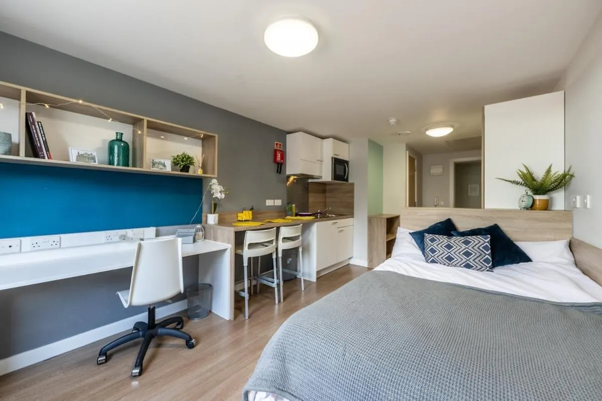 Joivy Affordable Edinburgh - Adults Only Hotel